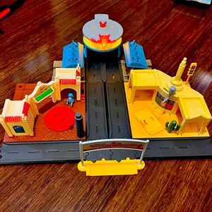 Radiator Springs Car Playset